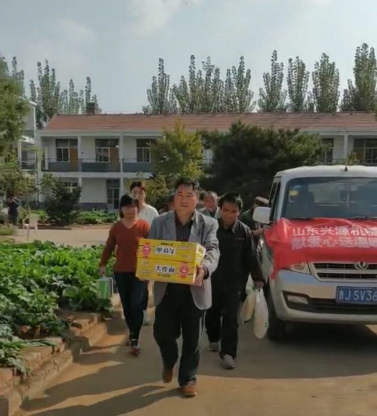 山東興源機(jī)械有限公司|起重機(jī)|行車|山東興源機(jī)械|單梁起重機(jī)|電動(dòng)葫蘆|起重配件|m.systelengineering.com|xyqzj|xyqzj.com|興源起重機(jī)|興源|起重機(jī)行車|起重設(shè)備|起重機(jī)械